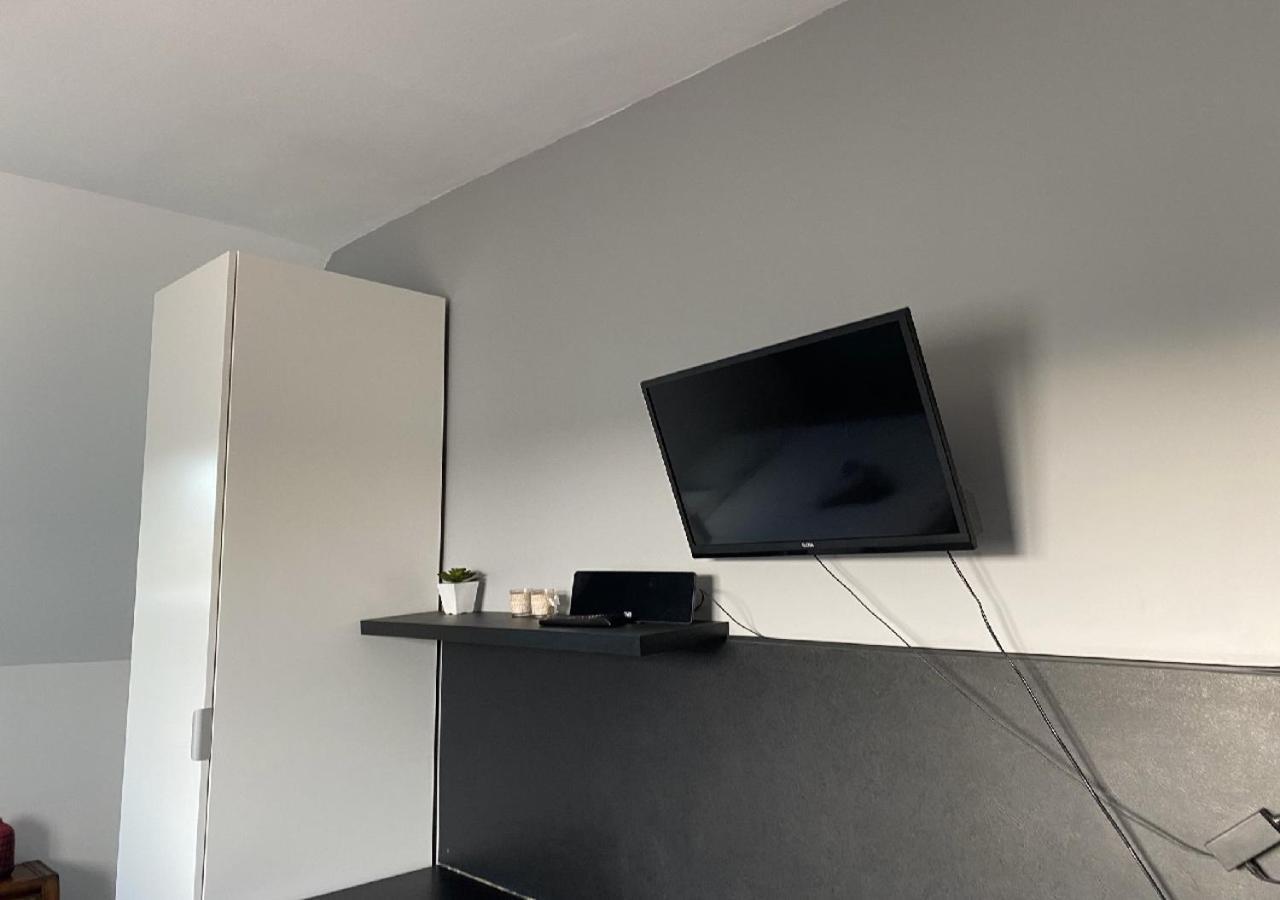 Jolie Studio 10Min Centre Ville Et 300M Quai De Seine Wifi Руан Экстерьер фото